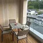 Lekker For 8 Pa Holmen-kilsund Sjofront * آرندال