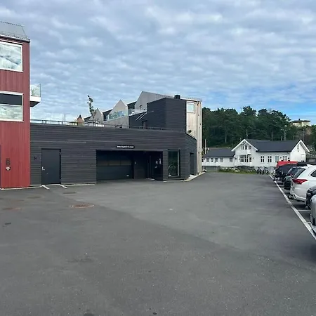 Lekker For 8 Pa Holmen-kilsund Sjofront شقة *