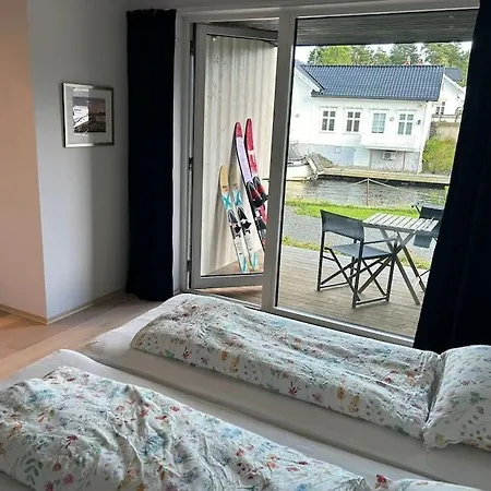 Lekker For 8 Pa Holmen-kilsund Sjofront Апартаменты Арендаль